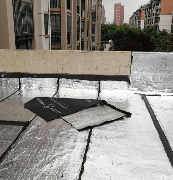 贵州屋顶漏水应该如何维修施工